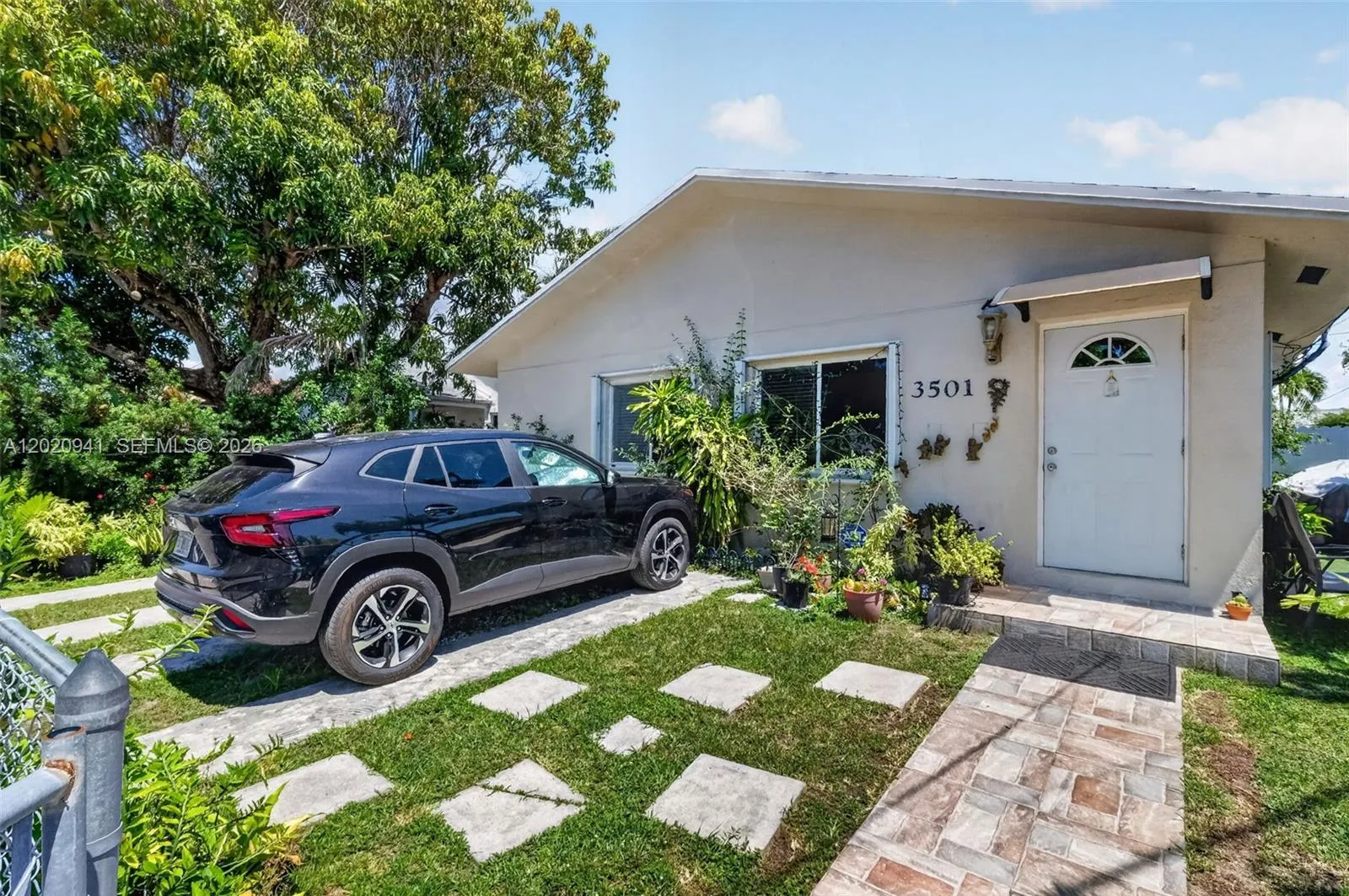 3501 SW 12th St, Miami FL 33135