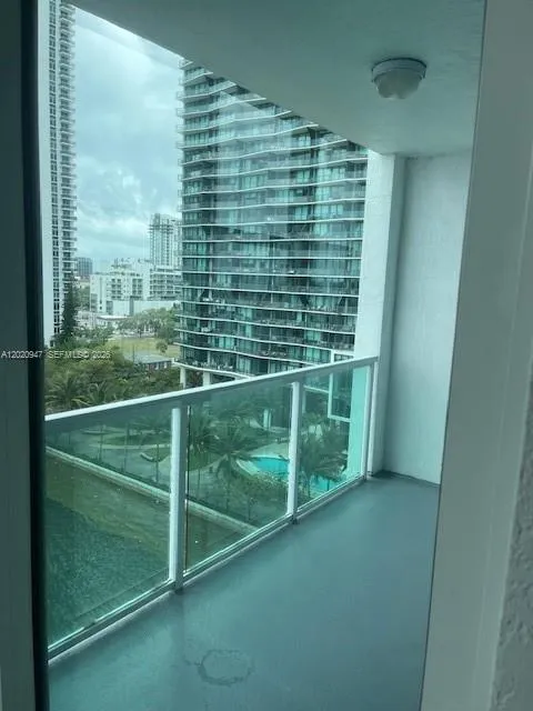 500 NE 29th St # 1005, Miami FL 33137