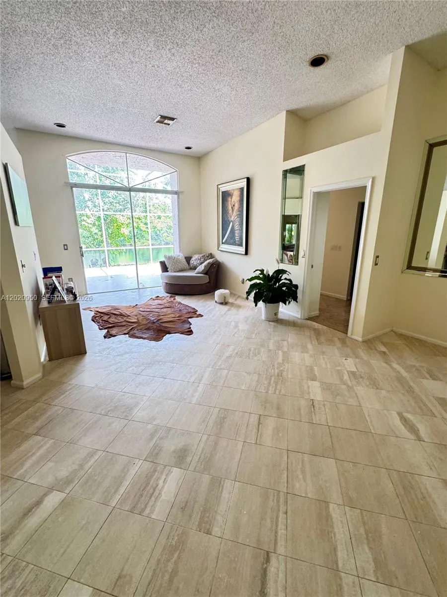 131 SW 178th Way, Pembroke Pines FL 33029