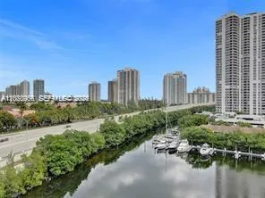 3400 NE 192nd St # 1410, Aventura FL 33180