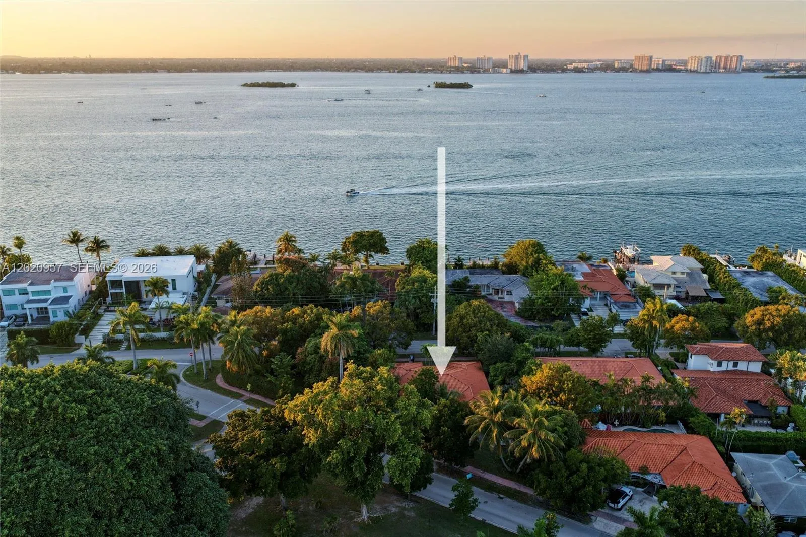 1100 N Shore Dr # 1, Miami Beach FL 33141