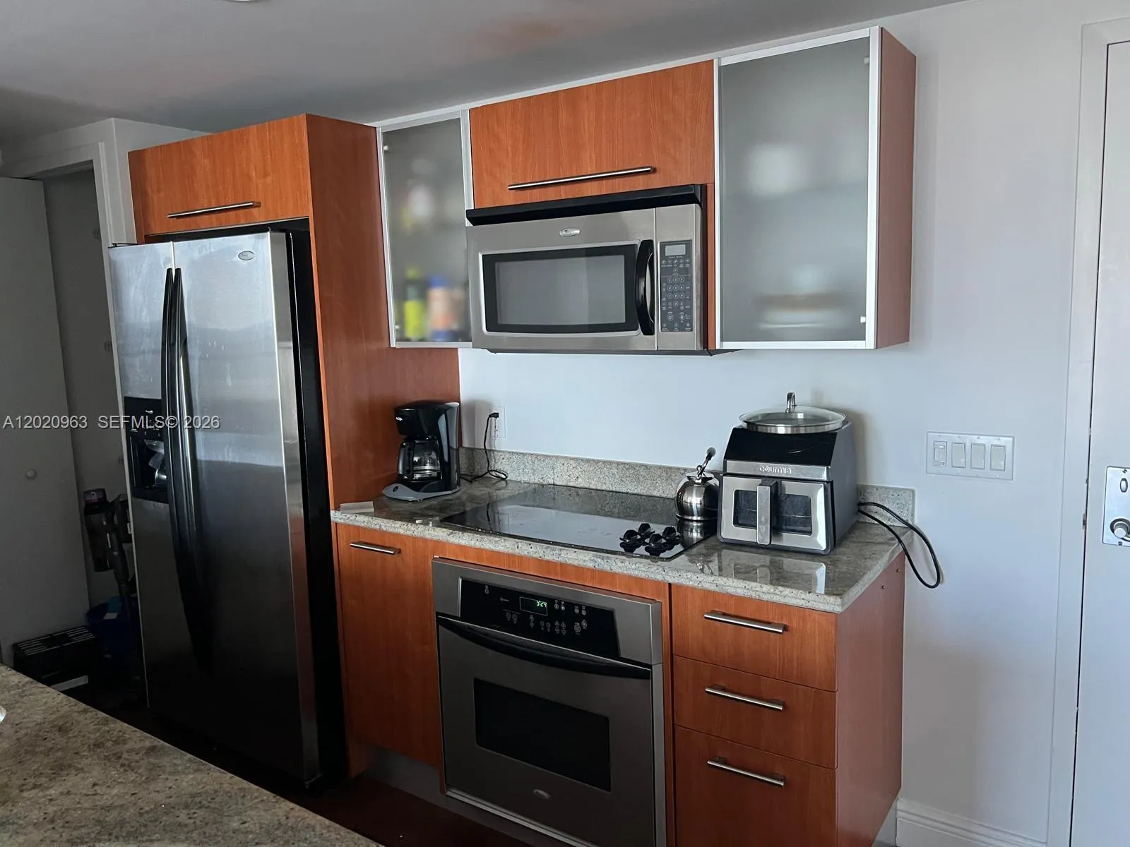 185 SW 7th St # 3209, Miami FL 33130