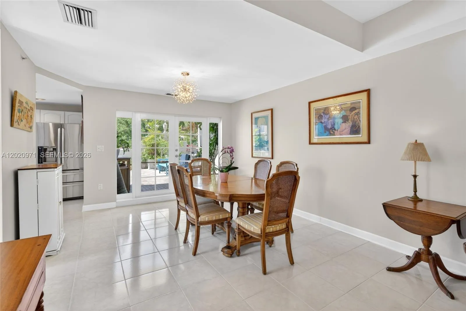 323 Navarre Ave # 403, Coral Gables FL 33134