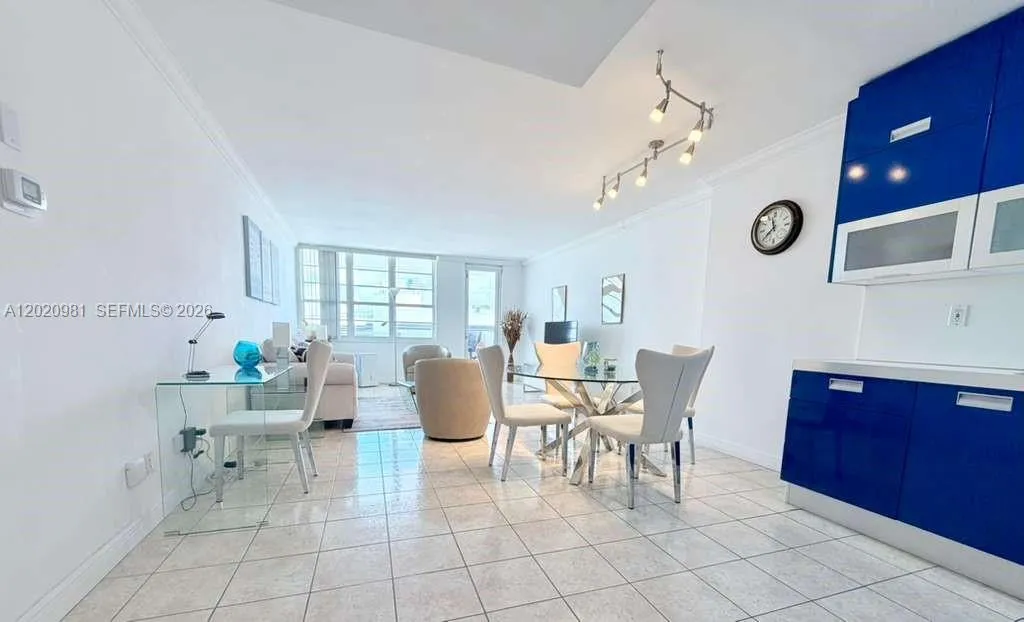 100 Lincoln Rd # 1423, Miami Beach FL 33139