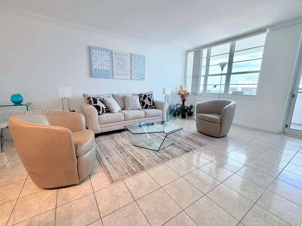100 Lincoln Rd # 1423, Miami Beach FL 33139