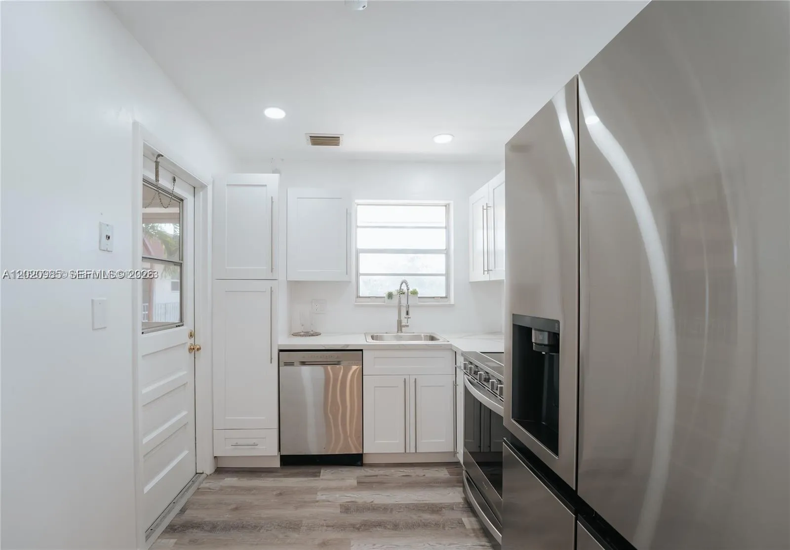 2041 NW 81st Ave # 427, Pembroke Pines FL 33024