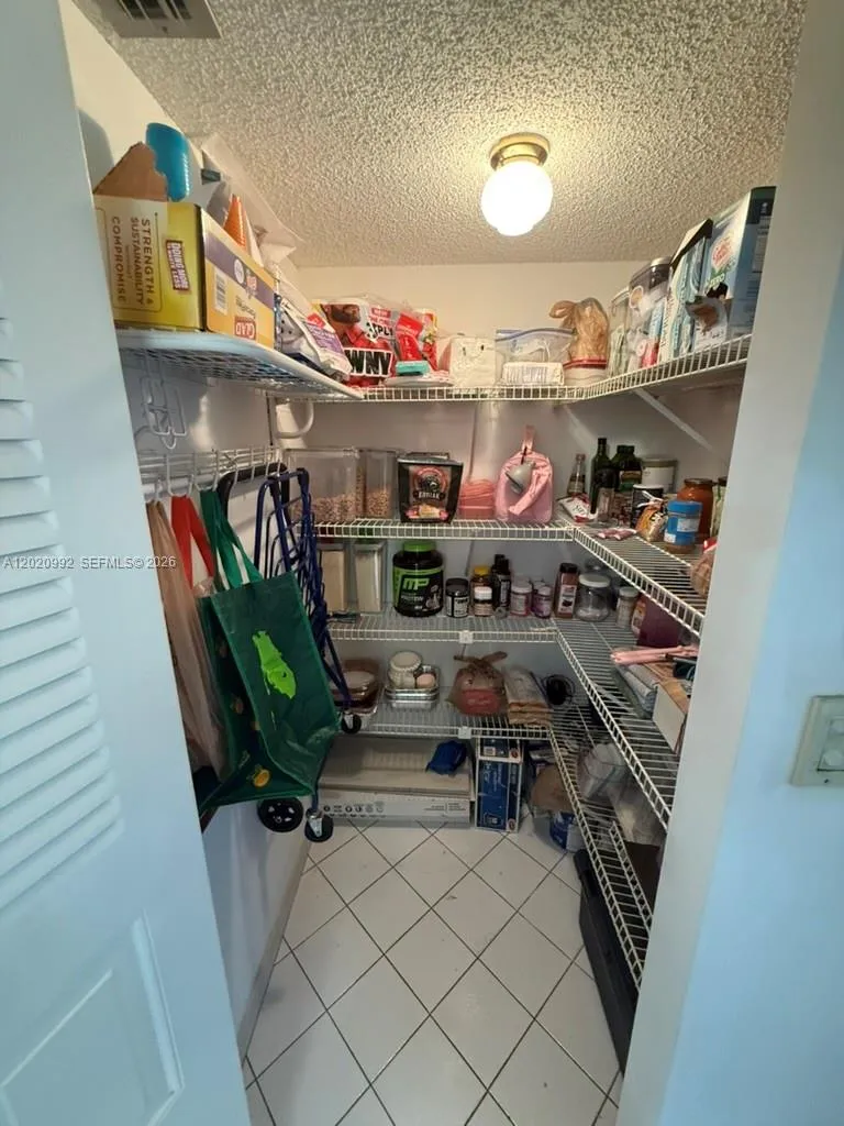 1810 SW 81st Ave # 2215, North Lauderdale FL 33068