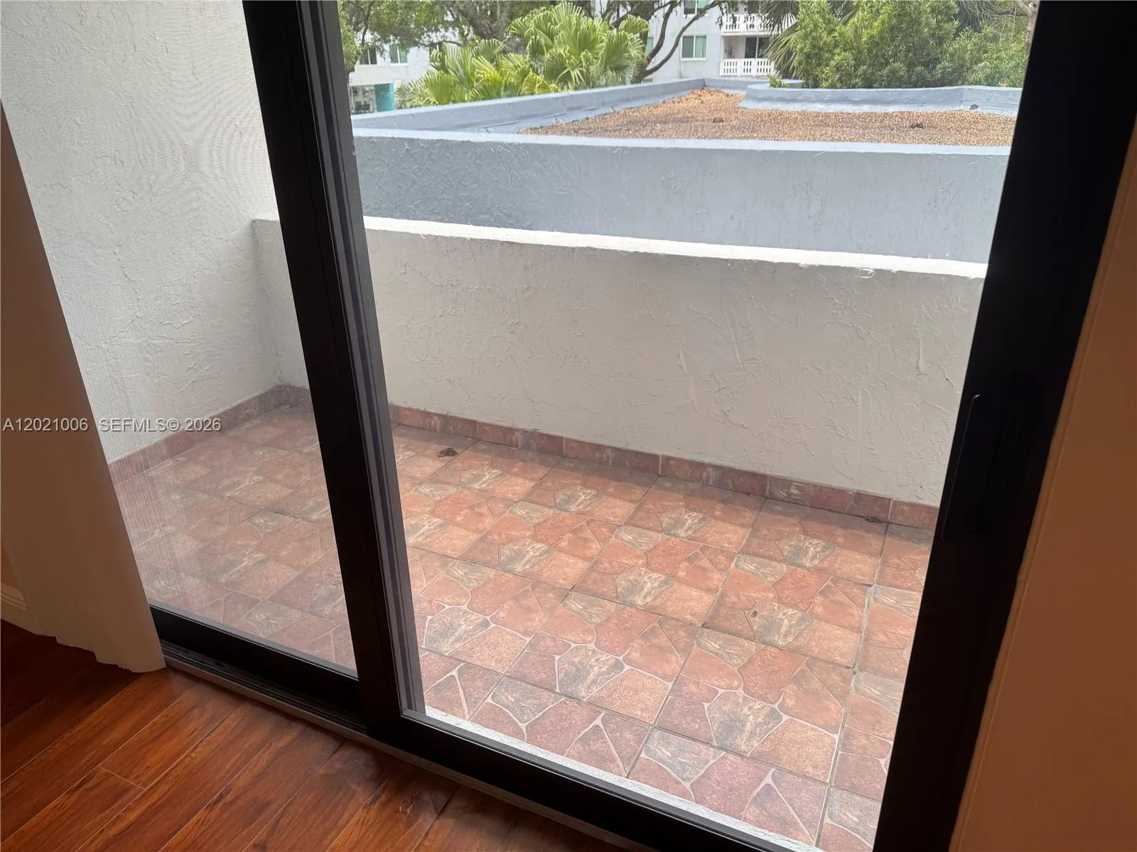 901 Hillcrest Dr # 208, Hollywood FL 33021