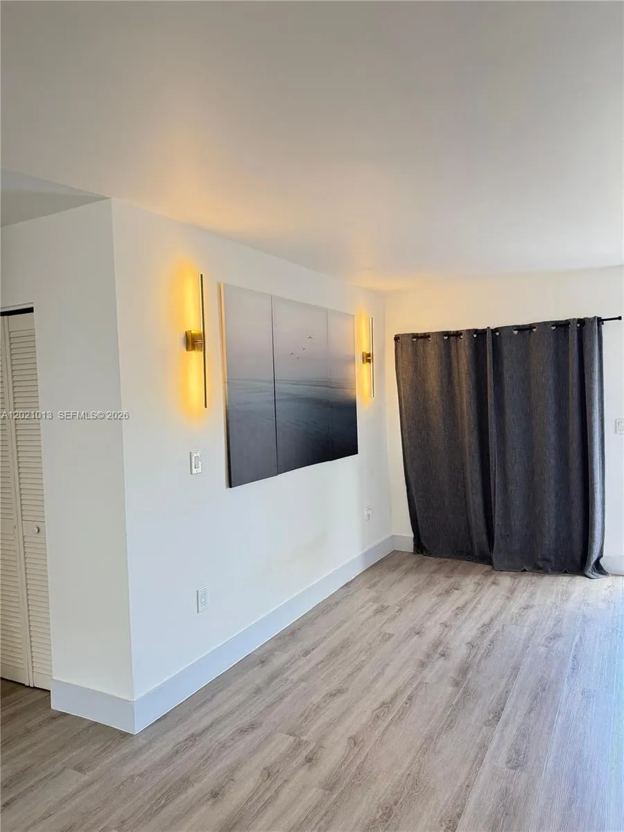 15250 SW 80th St # 9, Miami FL 33193