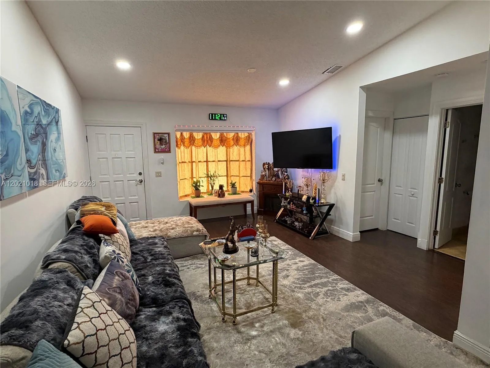 7231 W 29th Way, Hialeah FL 33018