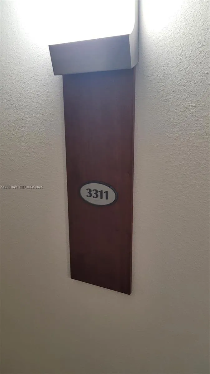1 bedroom 1 bath for sale at 1750 N Bayshore Dr # 3311, Miami FL 33132