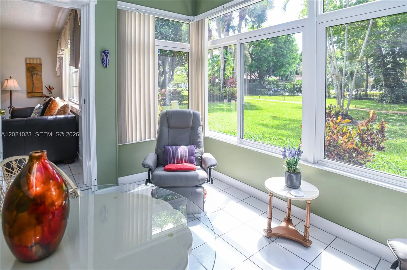5100 NW 35th St # 107, Lauderdale Lakes FL 33319