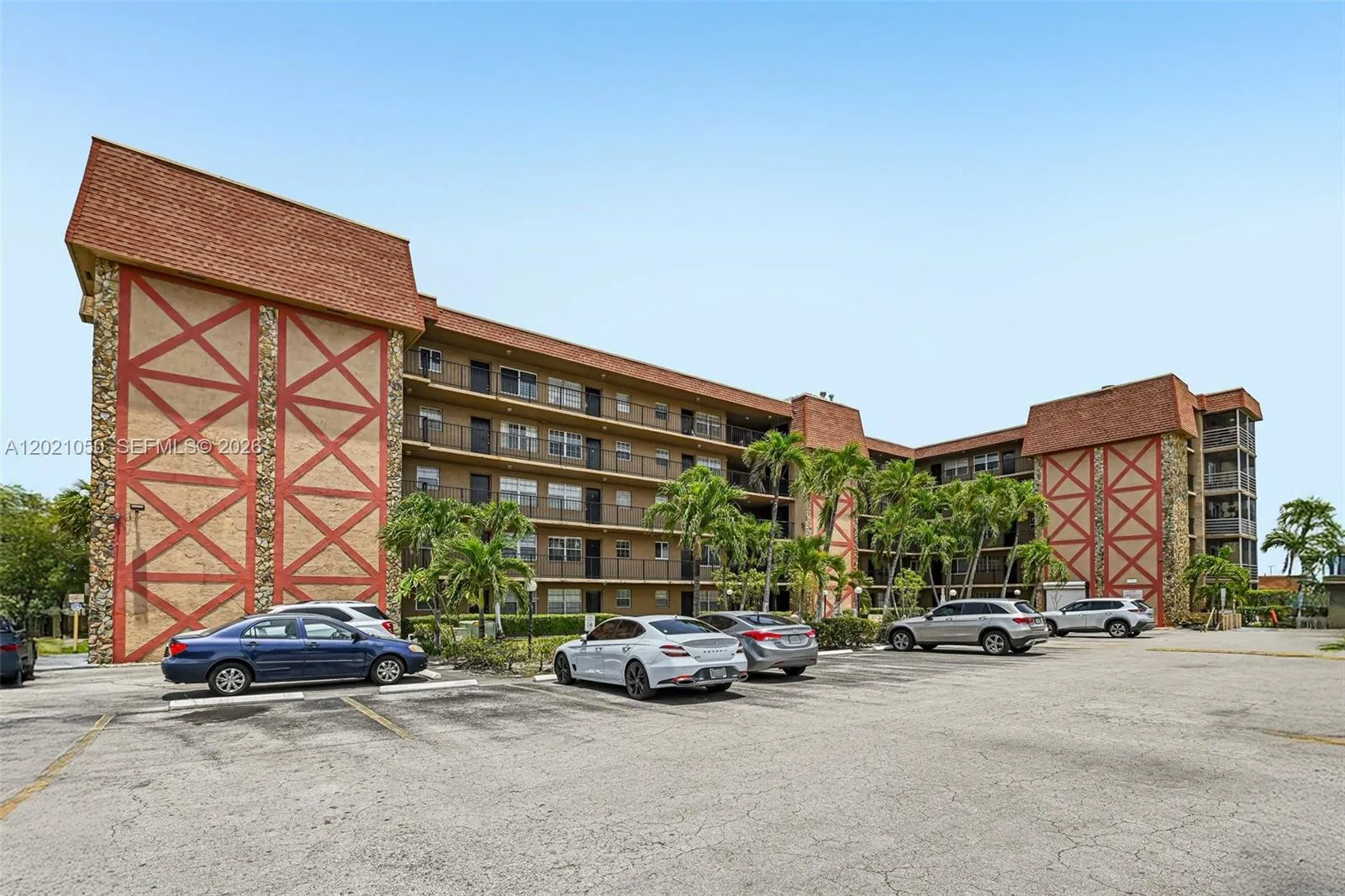 6575 W 4th Ave # 507, Hialeah FL 33012