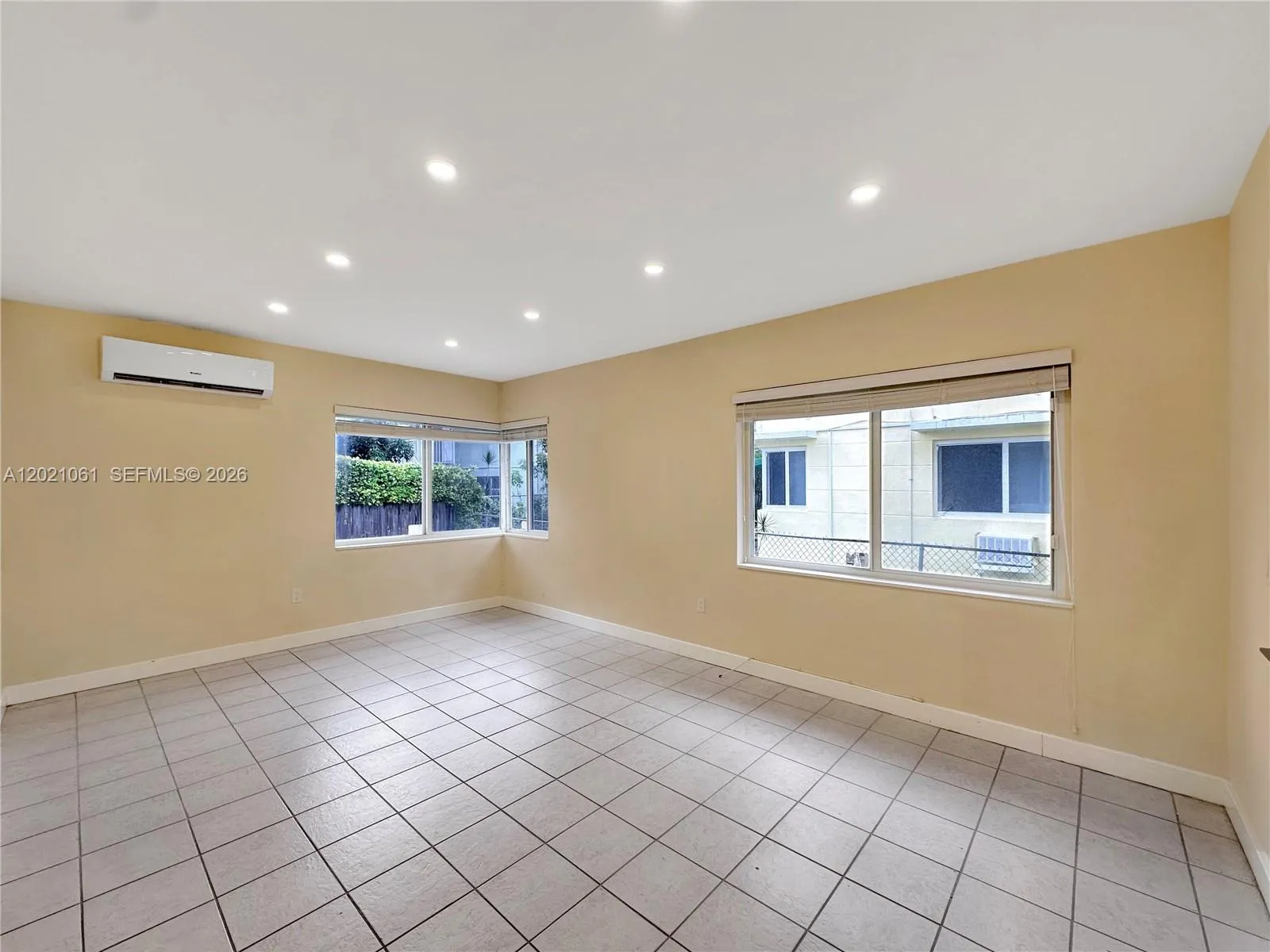 965 Bay Dr # 6, Miami Beach FL 33141