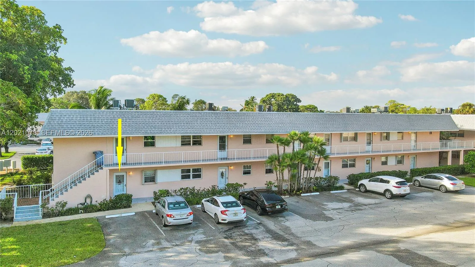 2 bedroom 2 bath for sale at 18081 SE Country Club Dr # 121, Jupiter FL 33469