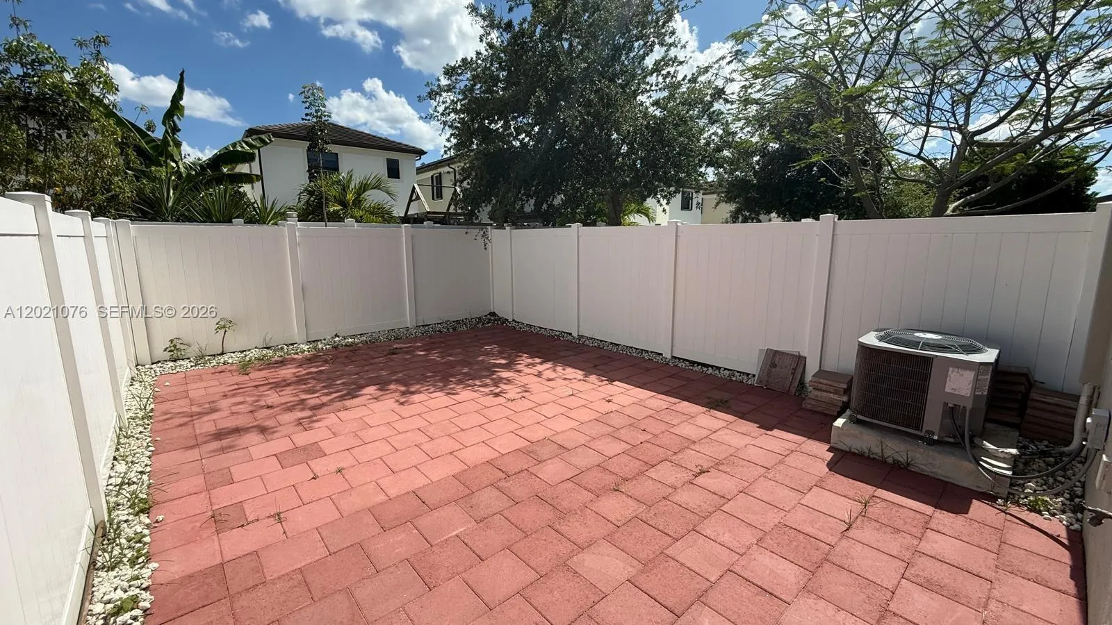 3440 W 111th Pl, Hialeah FL 33018