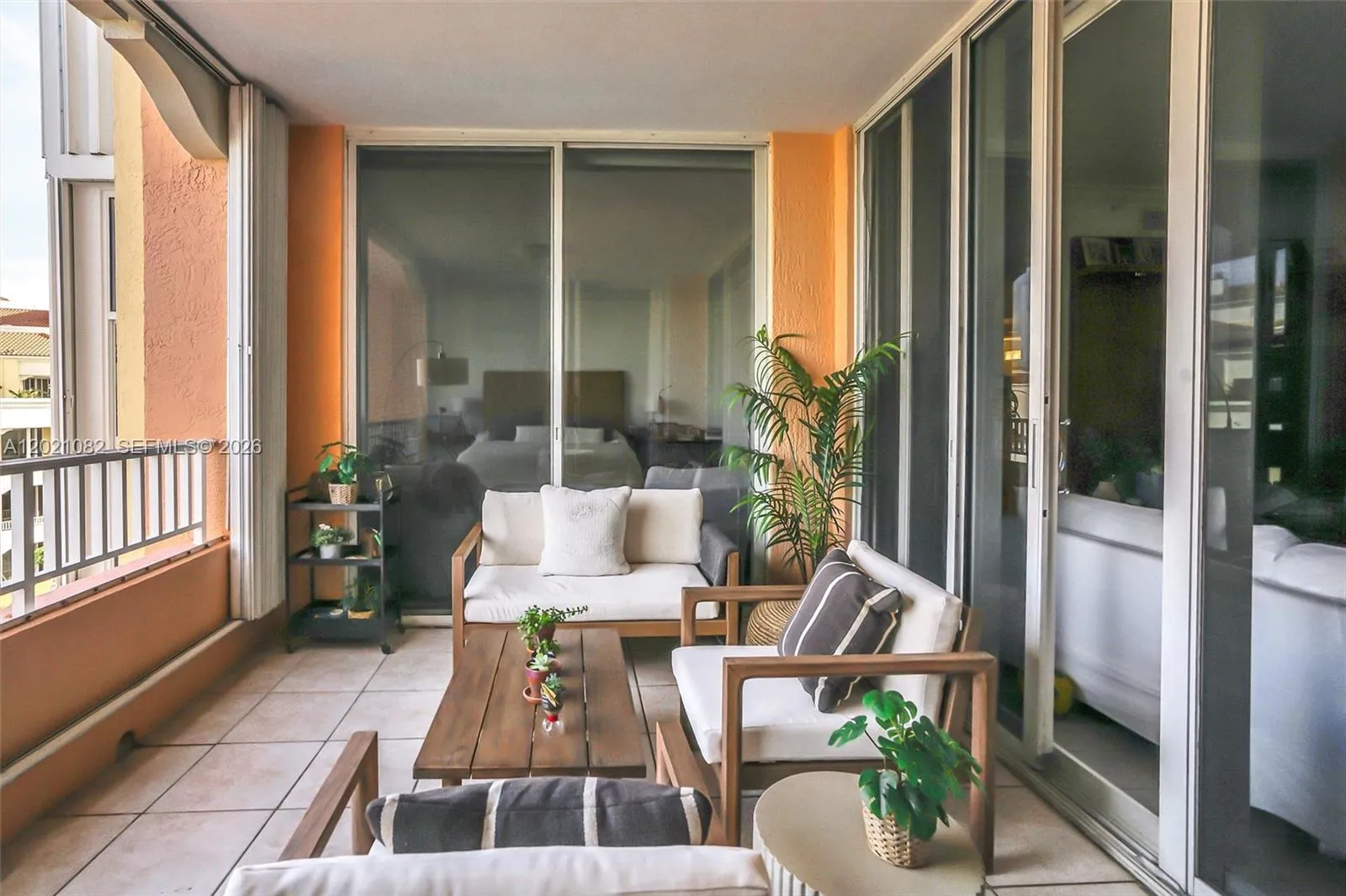 735 Crandon Blvd # 503, Key Biscayne FL 33149