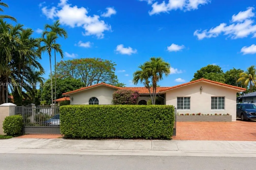 5500 SW 87th Ave, Miami FL 33165