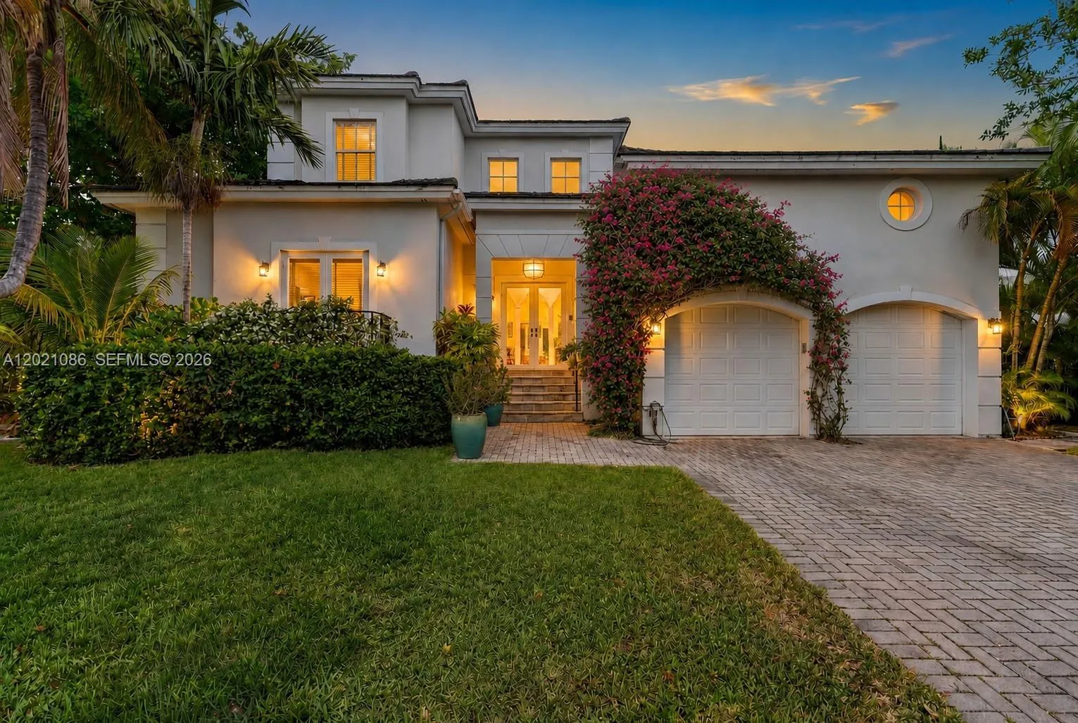 442 Ridgewood Rd, Key Biscayne FL 33149