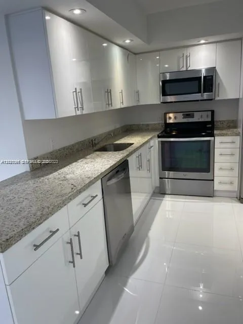3800 S Ocean Dr # 1725, Hollywood FL 33019
