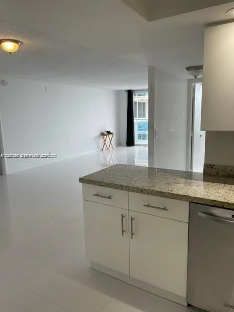 3800 S Ocean Dr # 1725, Hollywood FL 33019