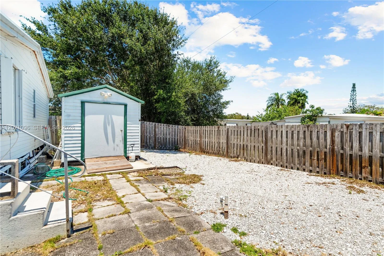 7717 SE Swan Ave, Hobe Sound FL 33455