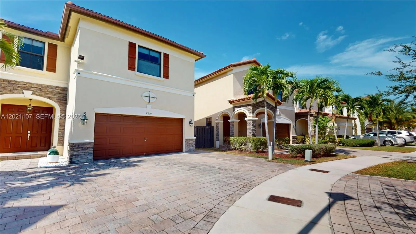 8610 NW 101st Pl, Doral FL 33178