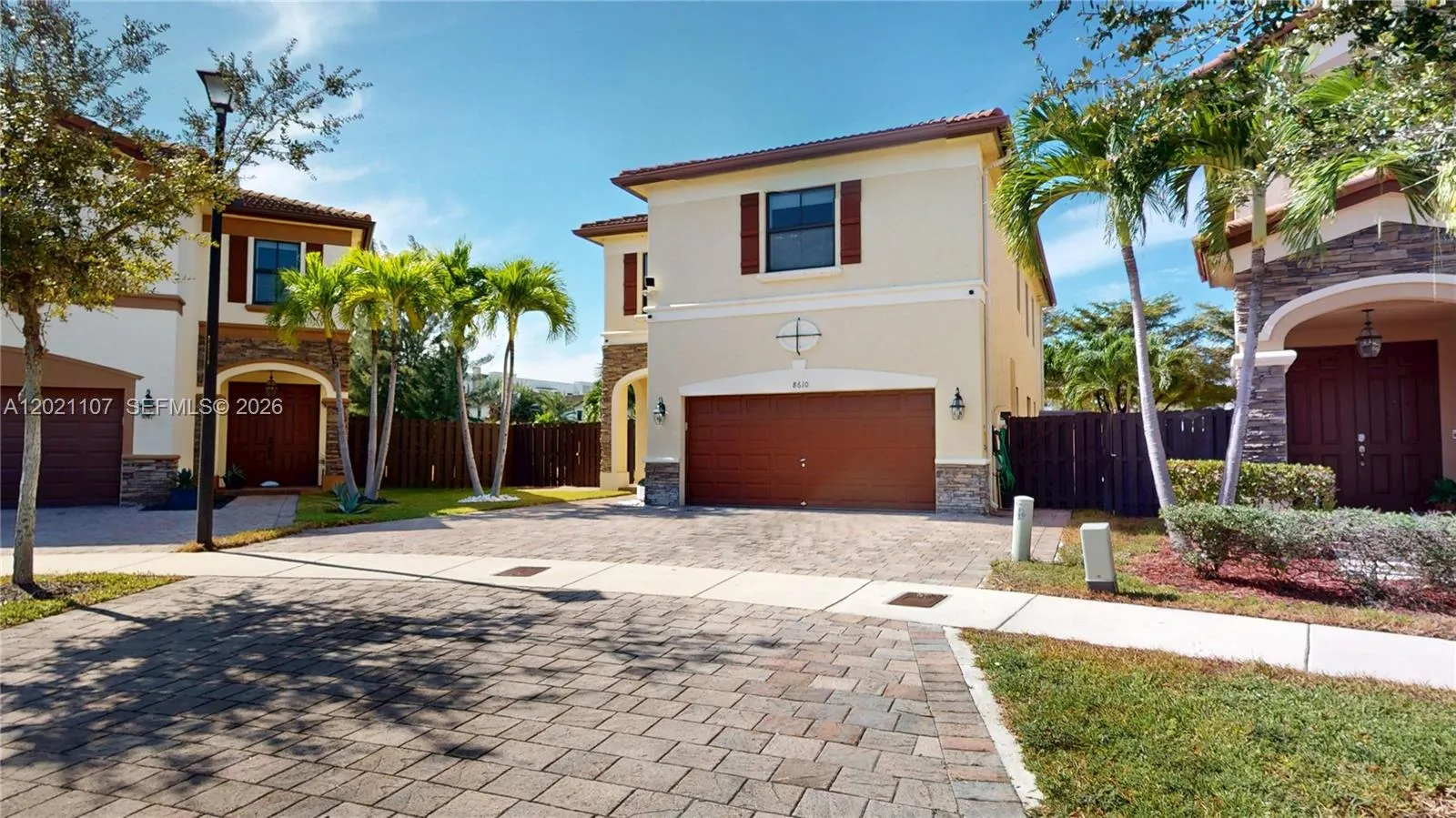 8610 NW 101st Pl, Doral FL 33178
