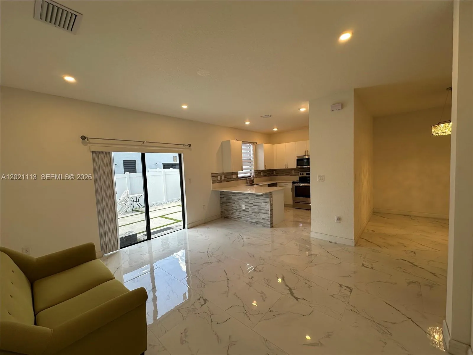 20352 NW 6th Ave, Miami Gardens FL 33169