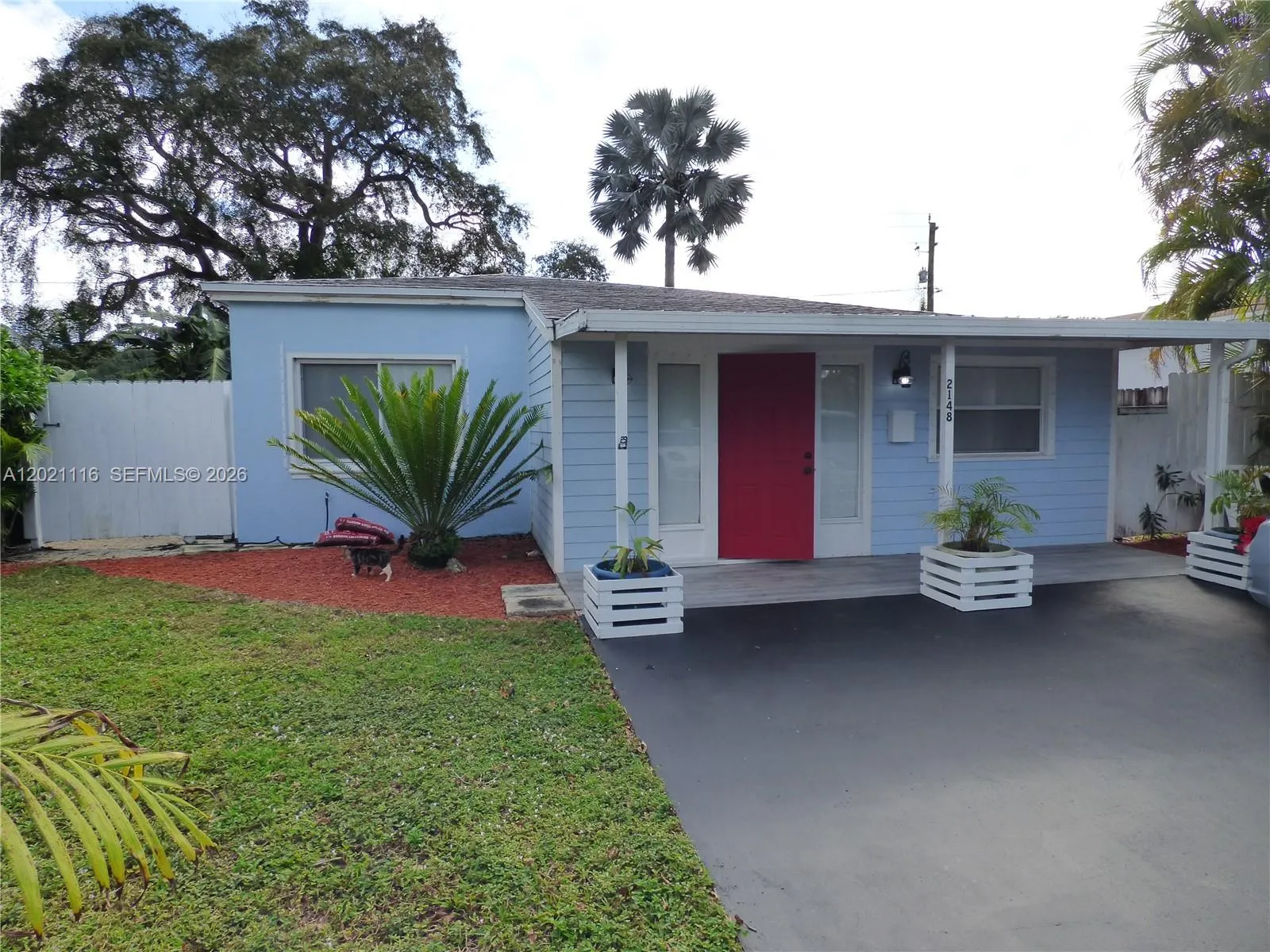 2148 NE 182nd St, North Miami Beach FL 33162