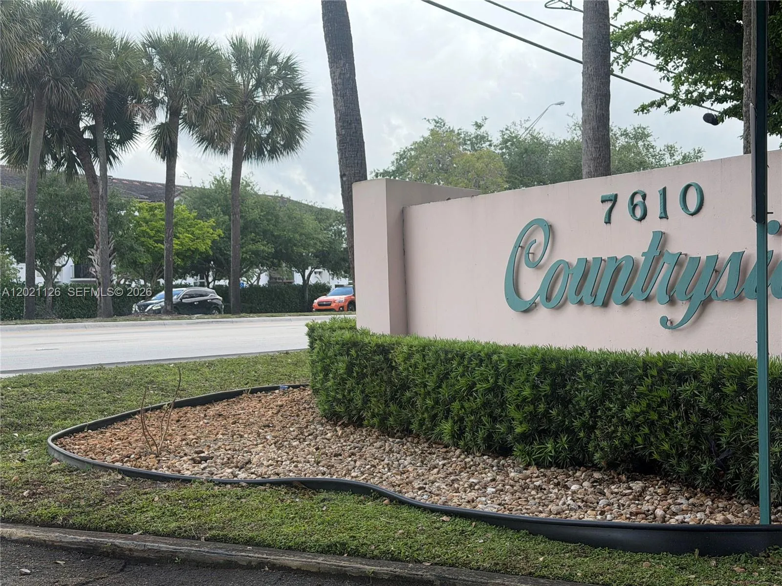 7610 Stirling Rd # 205G, Davie FL 33024