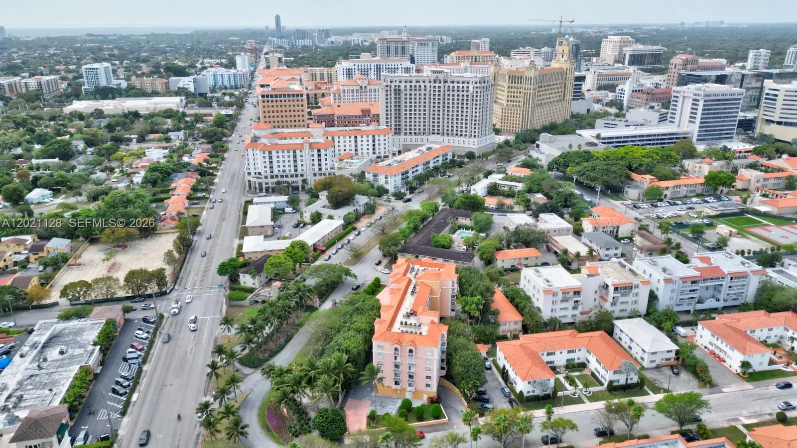 1 Alhambra Cir # 601, Coral Gables FL 33134