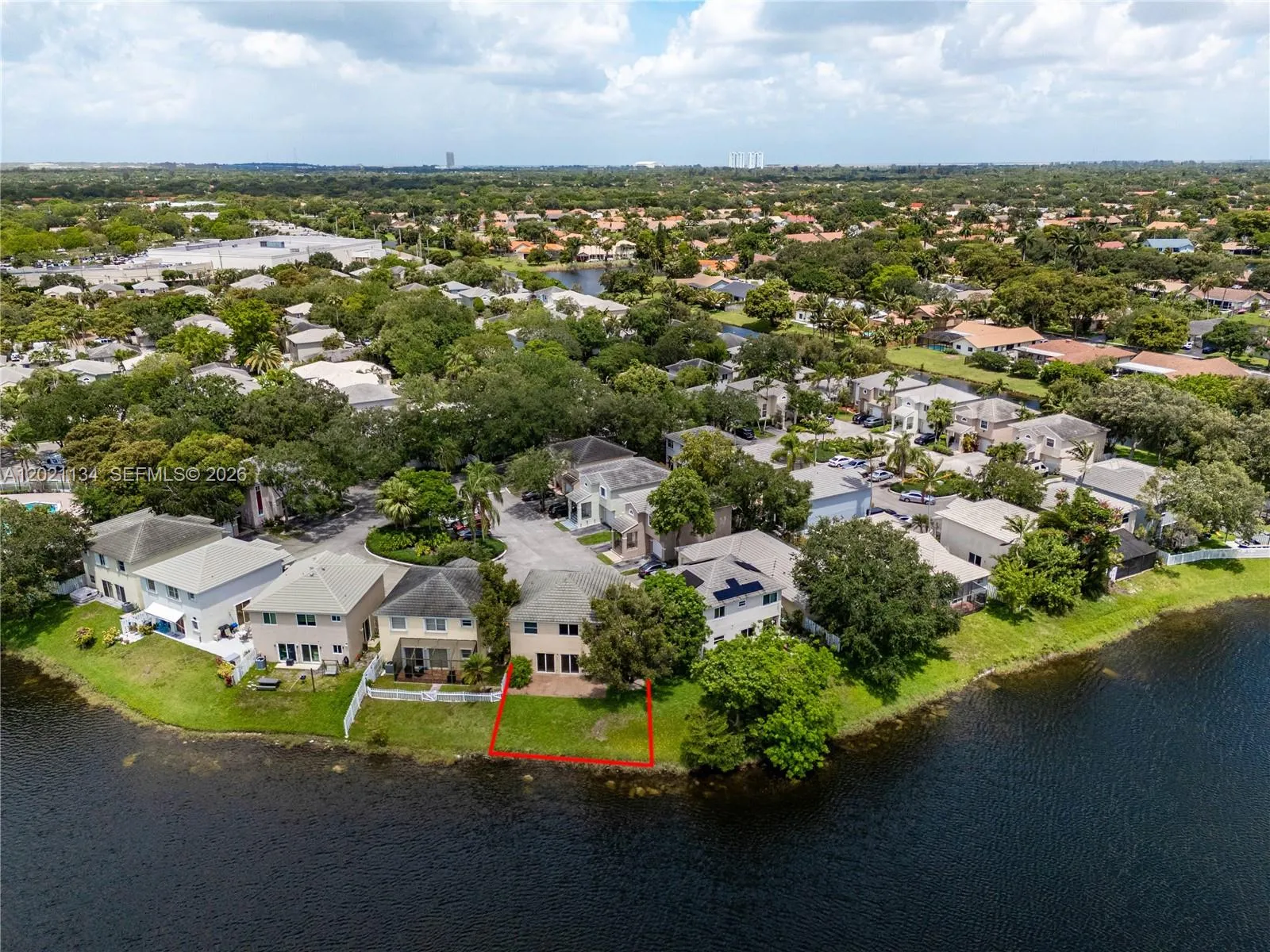 850 NW 98th Ave, Plantation FL 33324