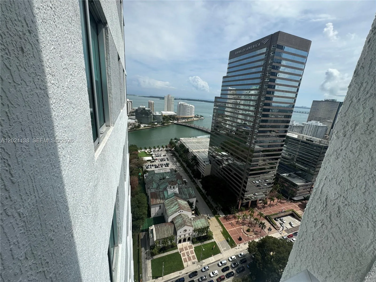 500 Brickell Ave # 3204, Miami FL 33131