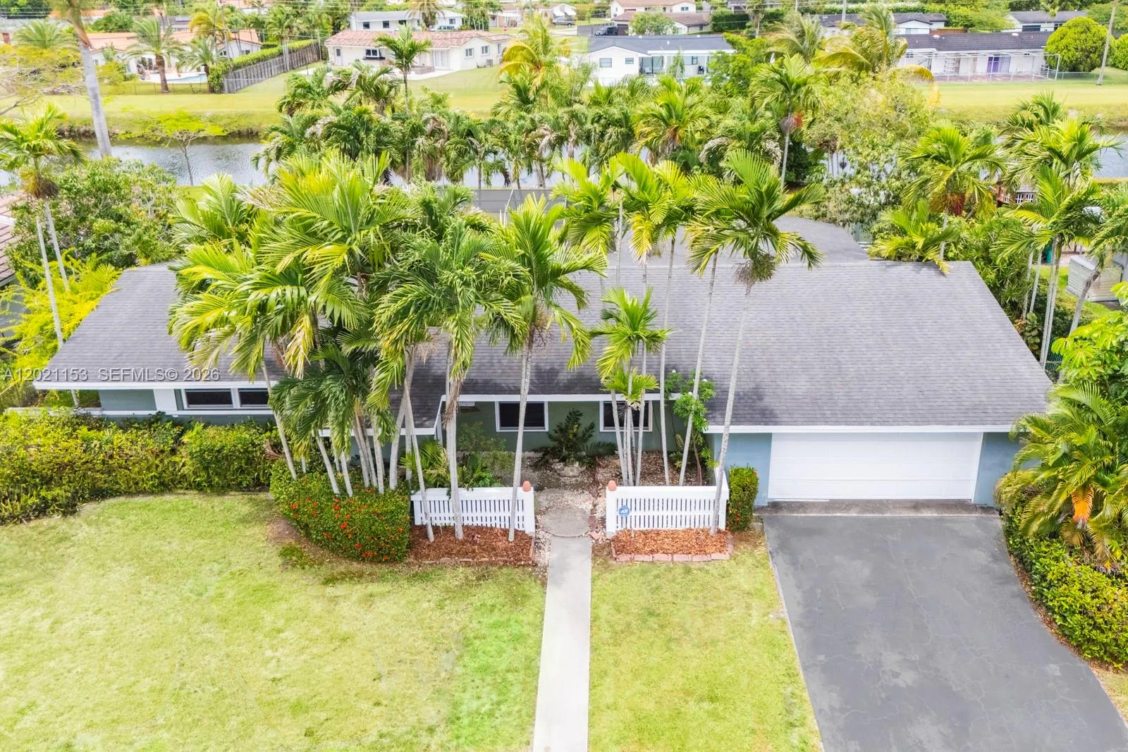 3 bedroom 2 bath for sale at 8791 SW 85th St, Miami FL 33173