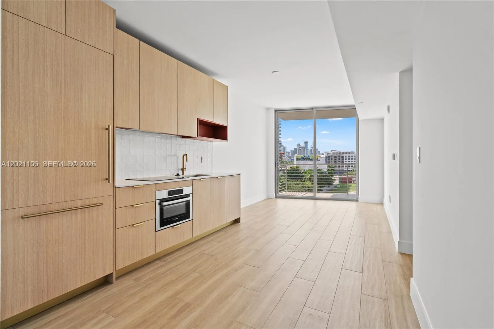90 NE 32nd St # 627, Miami FL 33137