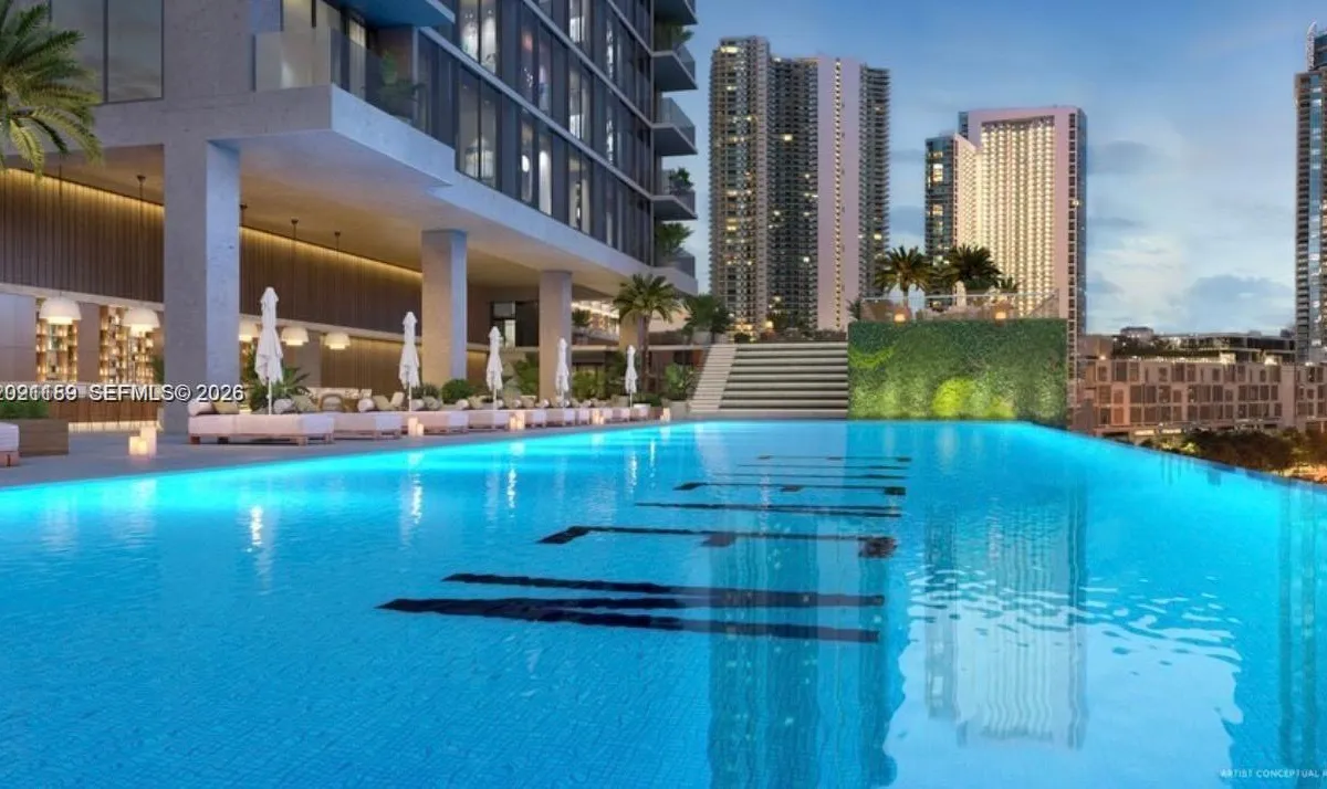 20 NE 11 St # 3611, Miami FL 33132
