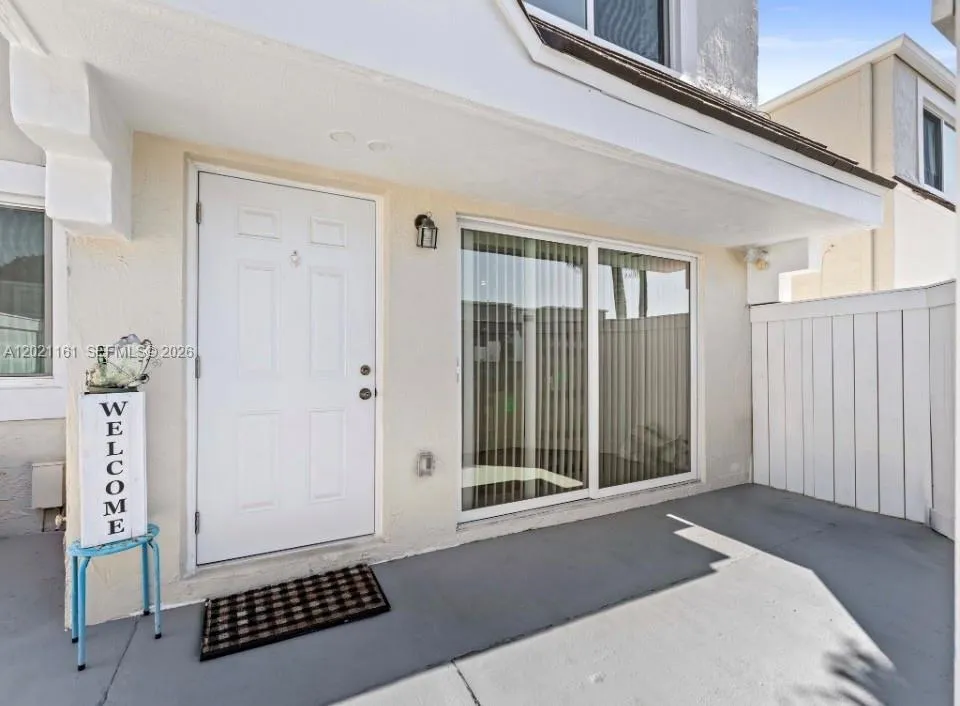 4550 SW 68th Ct Cir # 8, Miami FL 33155