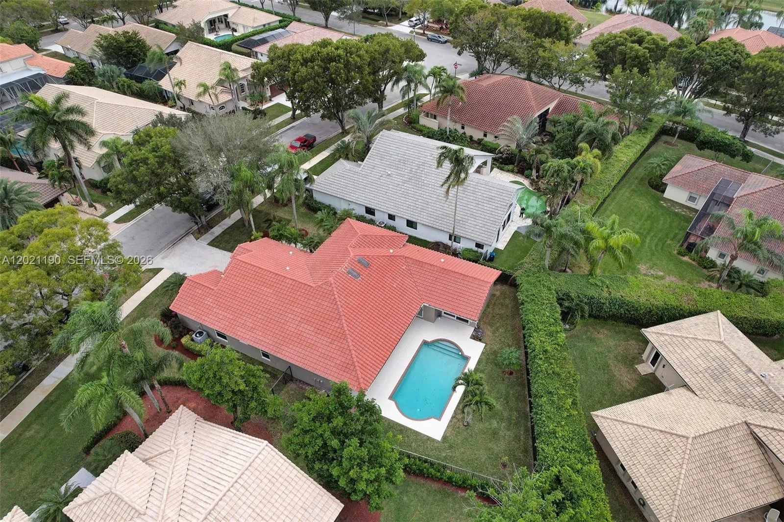 814 Heron Rd, Weston FL 33326