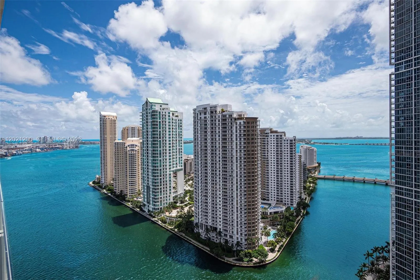 300 Biscayne Boulevard Way # 2906W, Miami FL 33131