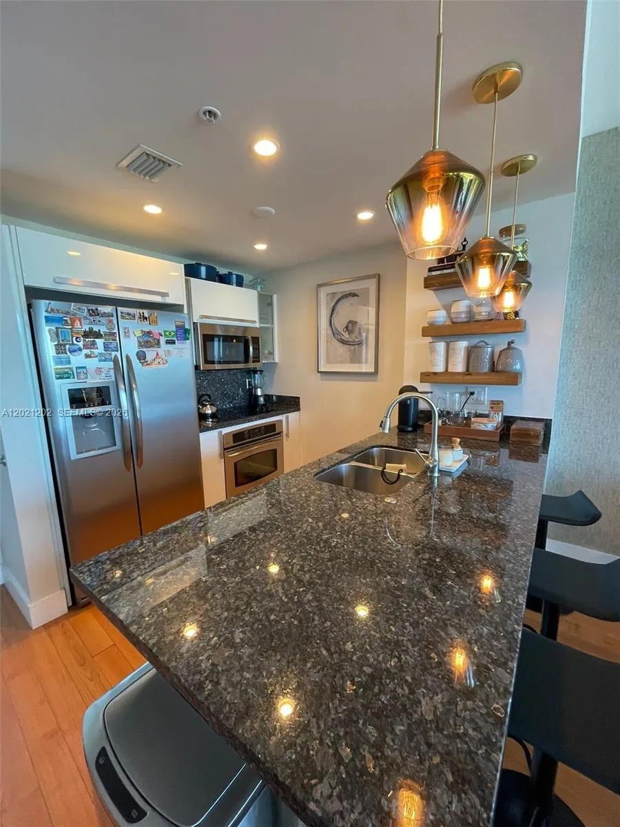 601 NE 36th St # 1805, Miami FL 33137