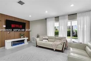 1540 SE 23rd Ave, Pompano Beach FL 33062