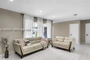 1540 SE 23rd Ave, Pompano Beach FL 33062