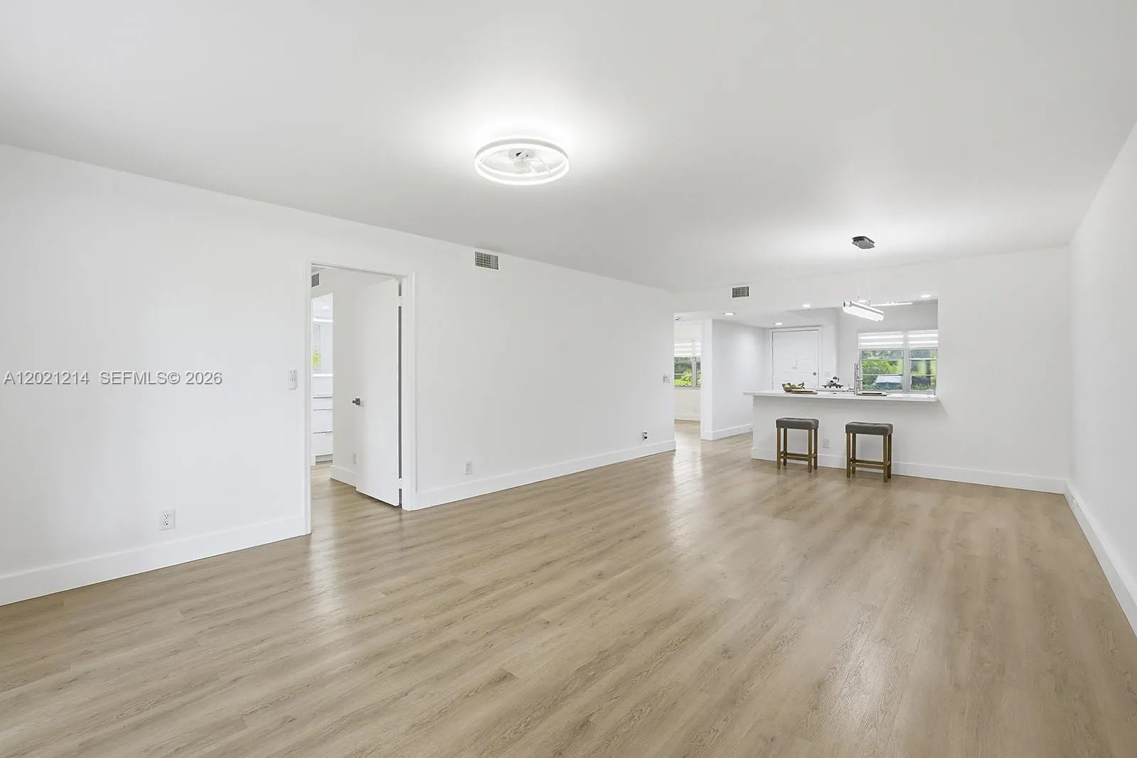 300 SW 130th Ter # 110B, Pembroke Pines FL 33027
