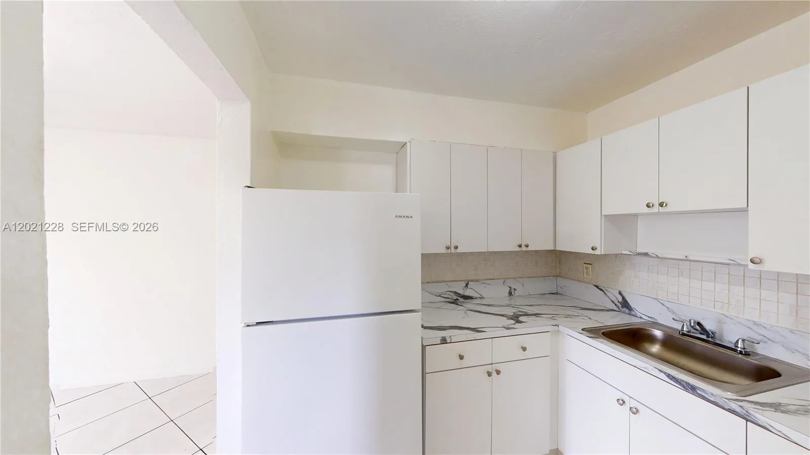 6842 SW 15th St # 6842, Miami FL 33144
