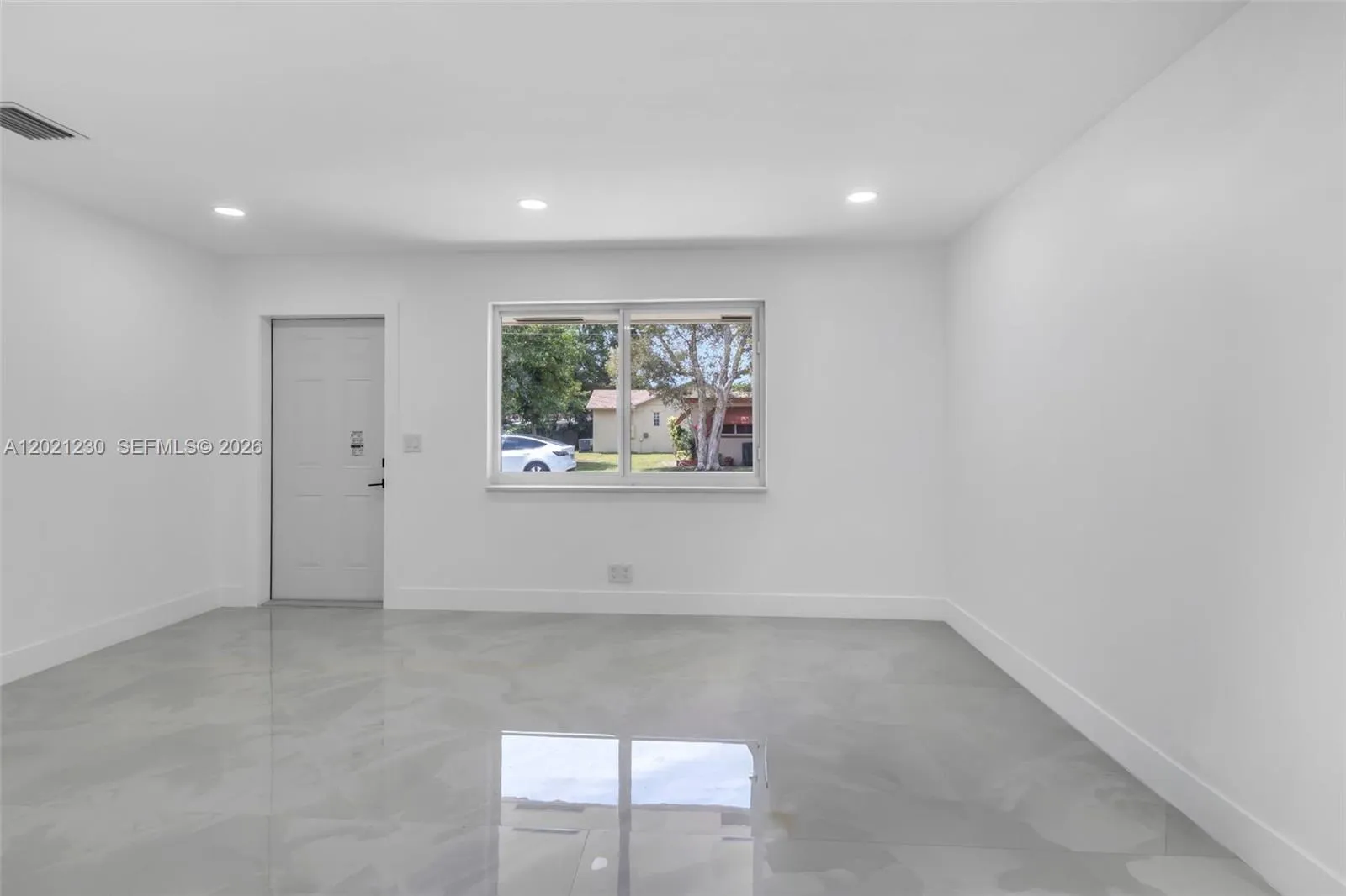 821 SW 7th Ave # 2, Hallandale Beach FL 33009