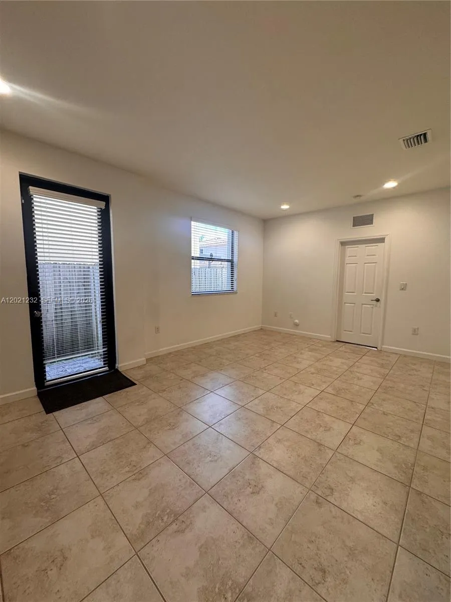 15400 SW 173rd St # 2, Miami FL 33187