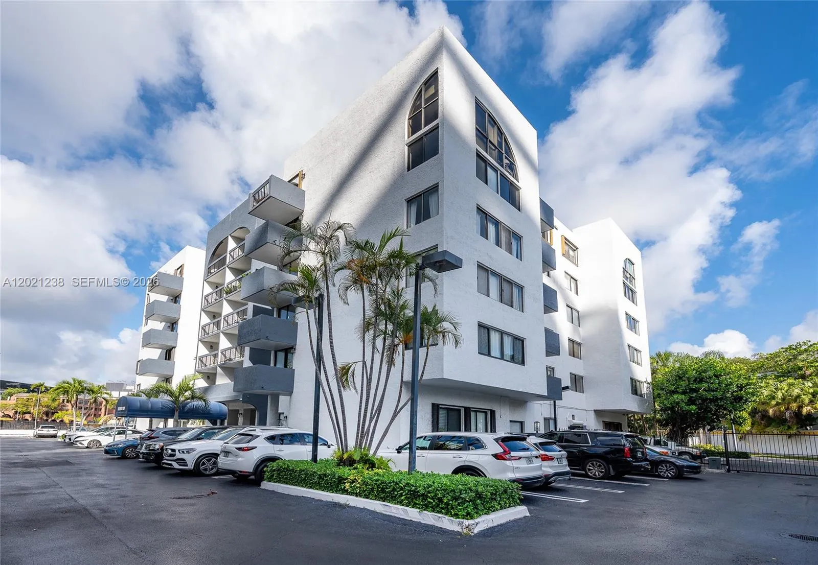 2715 Tigertail Ave # 107, Miami FL 33133