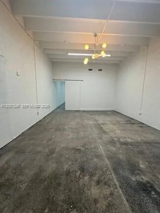 1825 NW 21st St, Miami FL 33142
