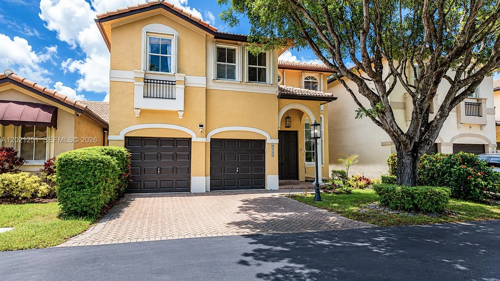 4 bedroom 2 bath for sale at 4844 NW 110th Pl, Doral FL 33178